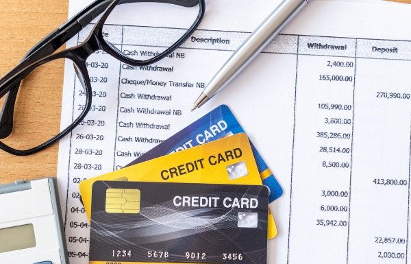 Nợ xấu có làm thẻ tín dụng được không? Cách kiểm tra và hướng dẫn xoá nợ